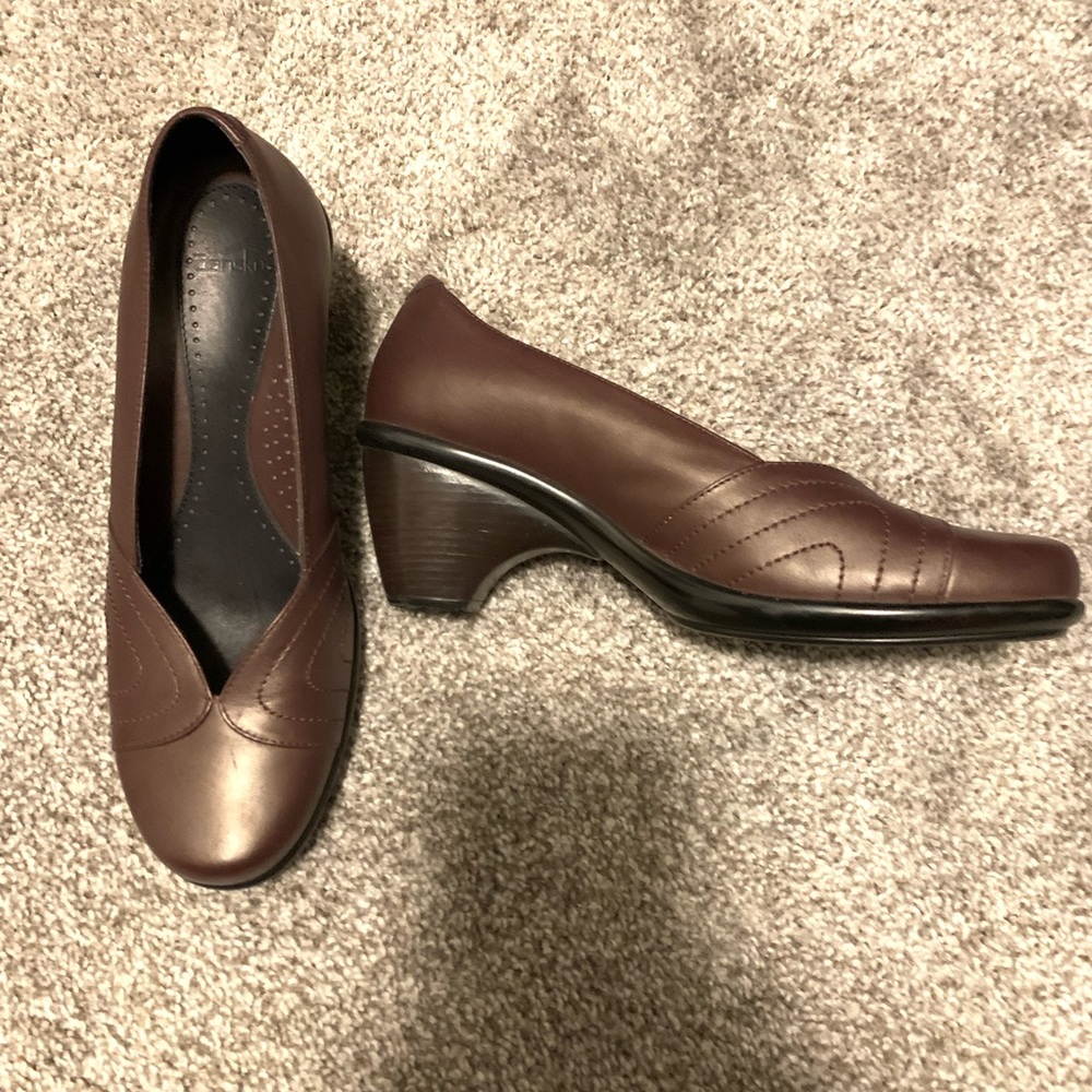 Dansko 39 (Sz 8.5 - 9) Brown leather comfort Heels